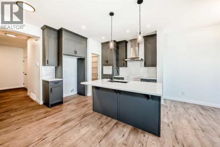 271 RIVERCREST BOULEVARD, Cochrane, アルバータ T4C 3E9, カナダ