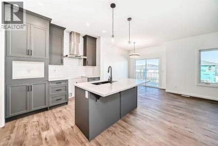 271 RIVERCREST BOULEVARD, Cochrane, アルバータ T4C 3E9, カナダ