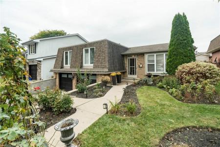 5 BEECHWOOD AVENUE, Brantford, Ontario N3R 6Z1, Canada