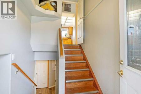 144 UPLAND BOULEVARD, Brooks, Alberta T1R 0R3, Canada