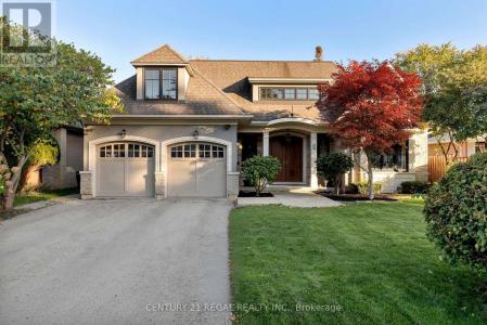 2442 MEADOWOOD CRESCENT, Oakville (br Bronte), Ontario L6L 1V6, Canada