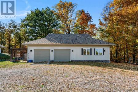 1664 NEEDHAM SIDE ROAD SIDEROAD, Ottawa, Ontario K0A 3M0, Canada