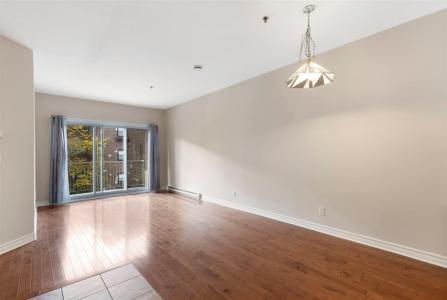 4545  Av. Girouard, Montréal (Côte-des-Neiges/Notre-Dame-de-Grâce), Québec H4A 3E4, Canada