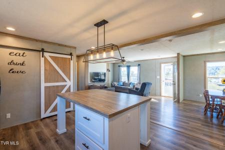 395 Ebenezer Loop, Chuckey, テネシー 37641, アメリカ合衆国