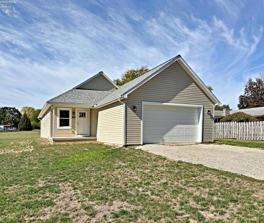 91 Elwood Street, Tiffin, Ohio 44883