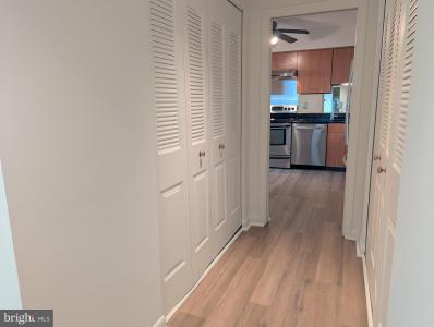 3709 S George Mason Drive Unit# 1610 E, Falls Church, 버지니아 22041, 미국