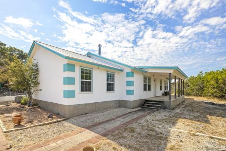 395 Connie Lane, Ingram, Texas 78025, Stati Uniti