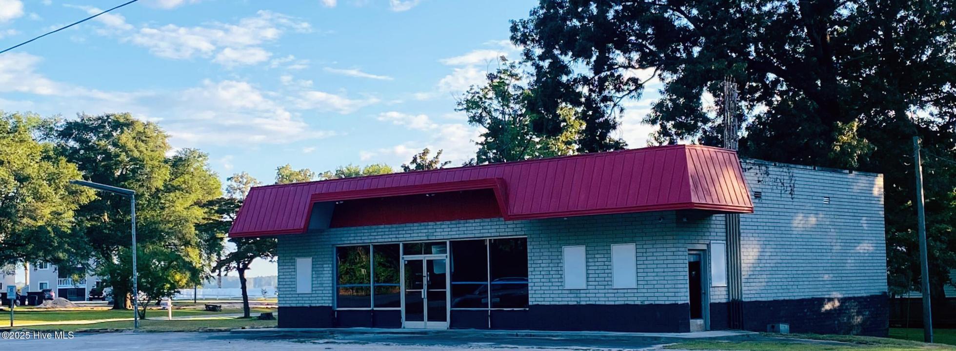 12114 Nc Highway 306 S, Minnesott Beach, North Carolina 28510