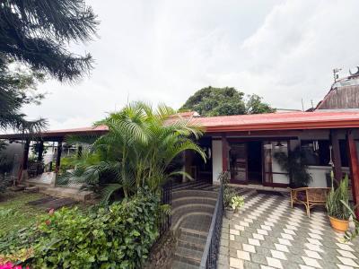 Travesia , Vista Alegra San Rafael Escazú, San José 00001, Costa Rica