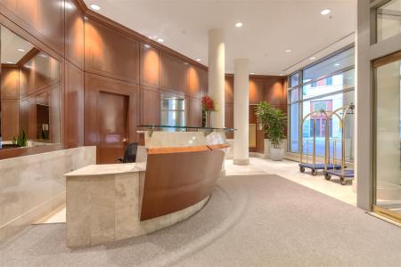 2000  Rue Drummond, Montréal (Ville-Marie), Quebec H3G 2X1, Canada