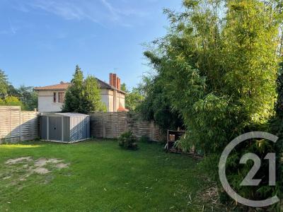 Neris Les Bains, Auvergne 03310, Fransa