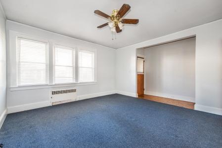 109 Sanford Avenue, Belleville, New Jersey 07109, Stati Uniti