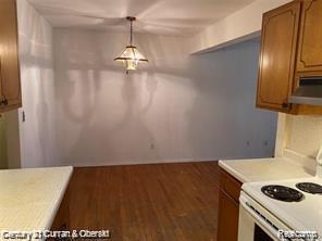 25301 5 Mile Road, Redford Charter Township, Michigan 48239, Estados Unidos