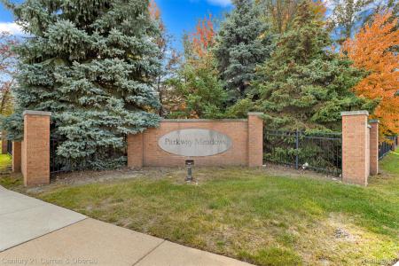 15705 Parkway Lane , 3, Southgate, Michigan 48195