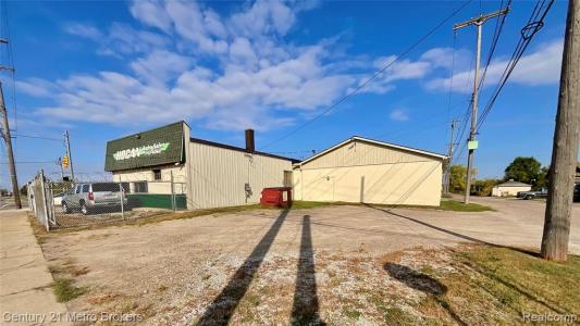 4645 S Saginaw Street, Flint, Michigan 48507, HOA KỲ