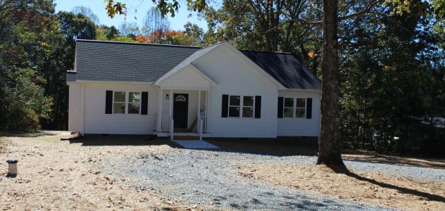 156 Dogwood Hills Drive, Spout Spring, Virginia 24593, USA