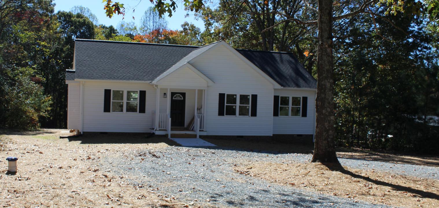 156 Dogwood Hills Drive, Spout Spring, Virgínia 24593, Estados Unidos