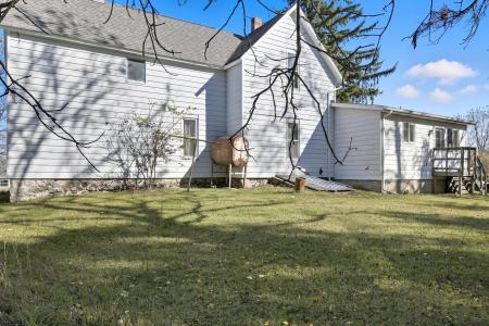 1765 W Fleck Road,, Six Lakes, Michigan 48886, Estados Unidos