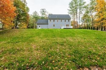 24 Fletcher Drive, Tyngsborough, Massachusetts 01879, HOA KỲ