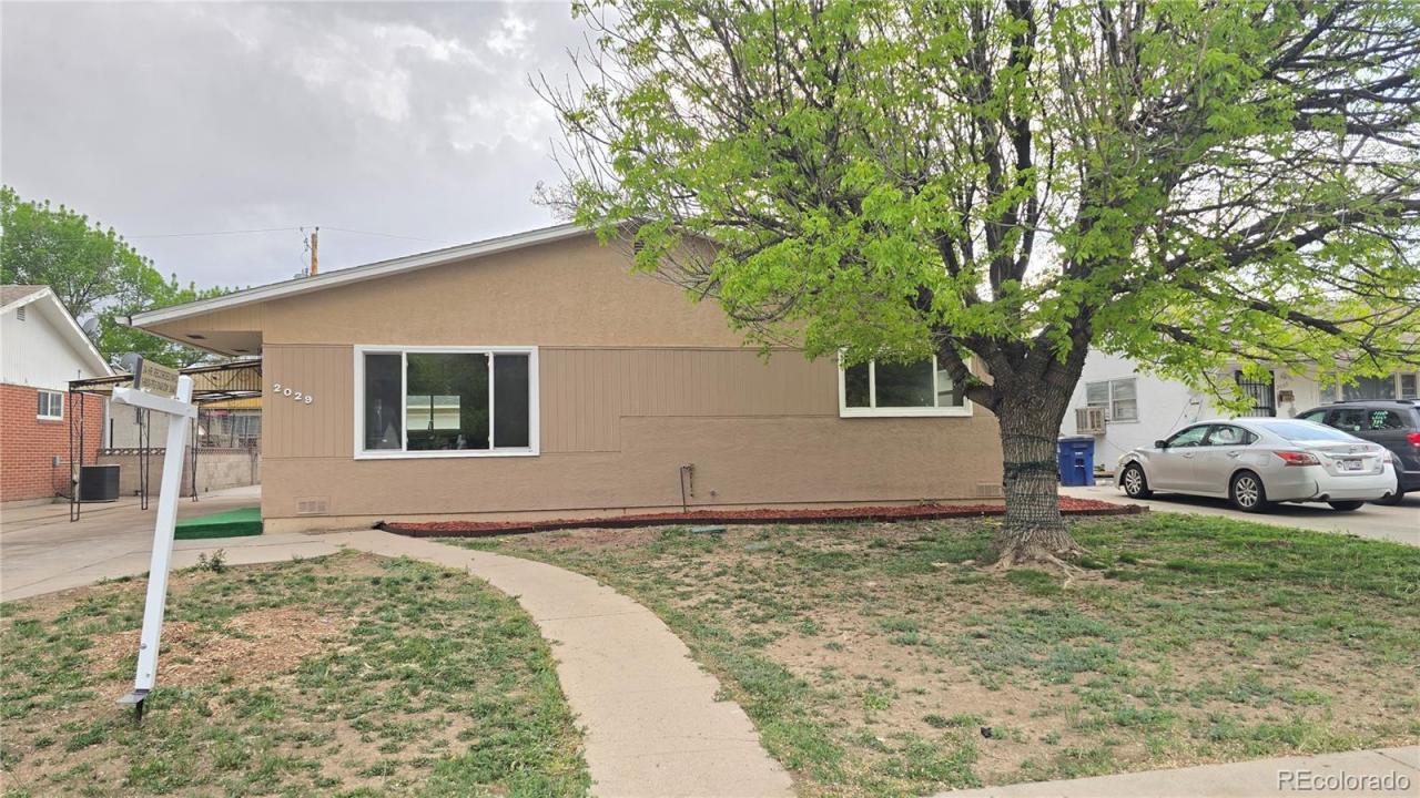2029 Hollywood Drive, Pueblo, Colorado 81005, Estados Unidos