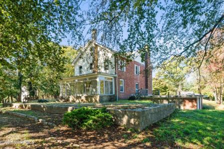 74 Reynolds Drive, Eatontown, New Jersey 07724