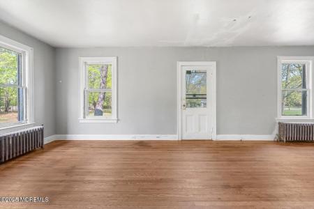 74 Reynolds Drive, Eatontown, New Jersey 07724