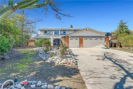 795 Marlboro Ct., Claremont, California 91711, USA