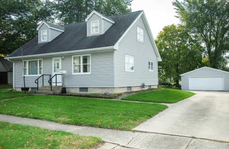 145 E Franklin Street, Denver, Iowa 50622, USA