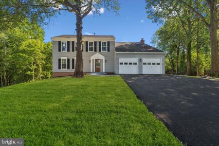 12977 Hampton Forest Ct, Fairfax, Virginia 22030, USA