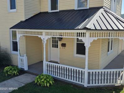 77 East Houston Avenue, Montgomery, 宾夕法尼亚州 17752, 美国