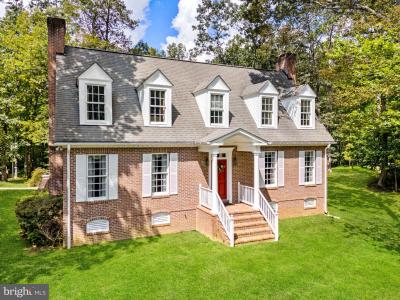 11136 Orlean Vista Drive, Marshall, Virginia 20115, USA