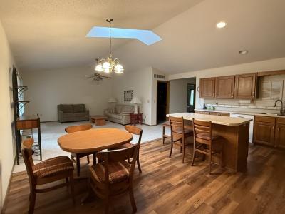 380 S Yorktown Pike #21, Mason City, Iowa 50401, HOA KỲ