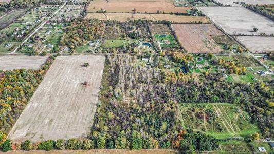 00 Farley, Almont, Michigan 48003, USA