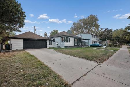 2010 Kalama, Royal Oak, מישיגן 48067, ארצות הברית של אמריקה 