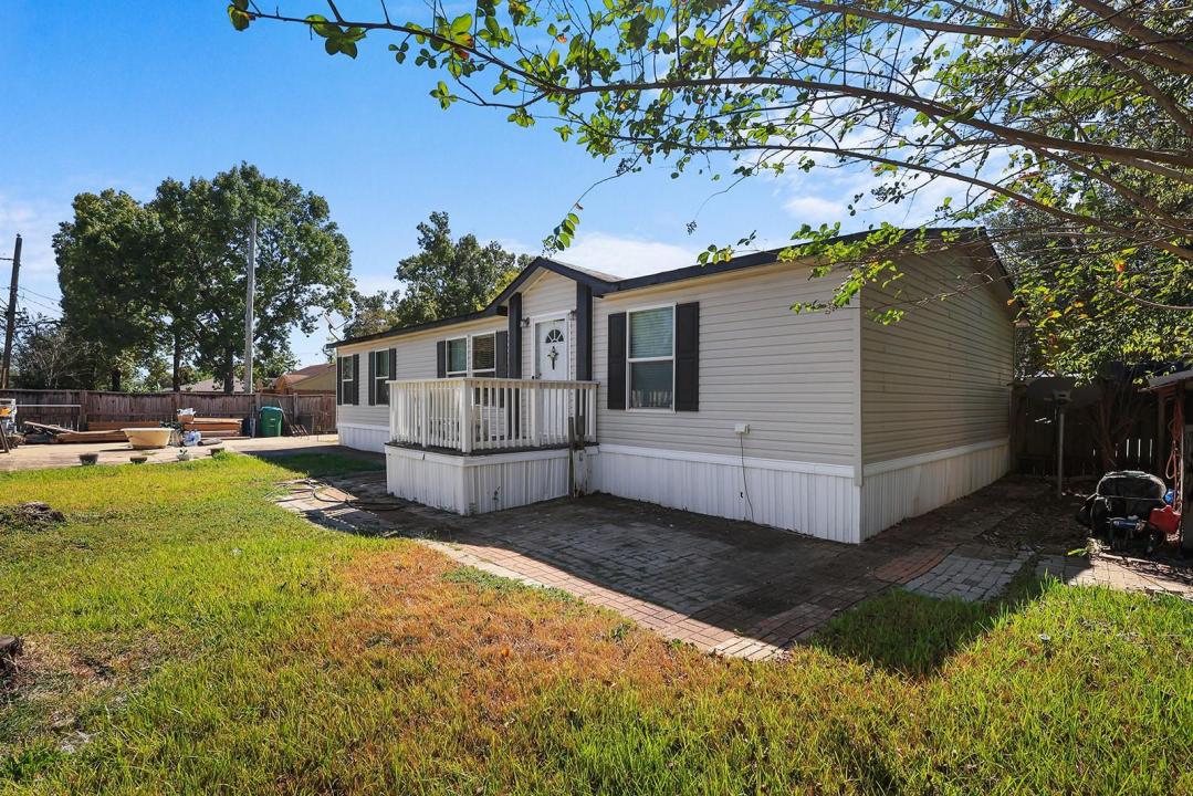 450 Reuben White Drive, Crosby, Texas 77532, Estados Unidos