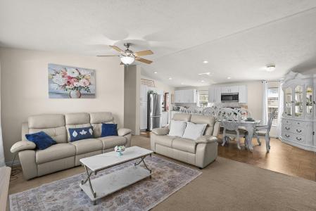 450 Reuben White Drive, Crosby, Texas 77532, Estados Unidos