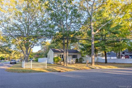 85 Lake Promenade, Ronkonkoma, Nueva York 11779, Estados Unidos