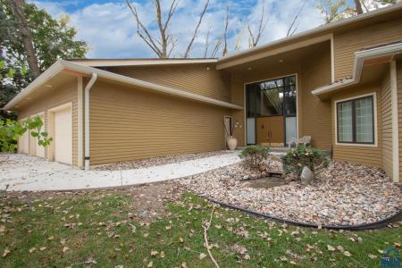 652 E Sawgrass Trail, Dakota Dunes, South Dakota 57049, Stati Uniti