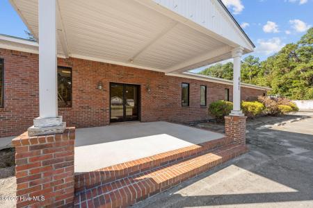 441 Kinston Highway, Richlands, North Carolina 28574