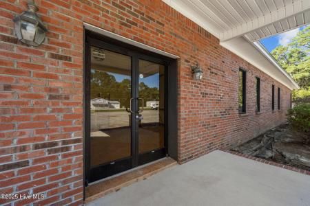 441 Kinston Highway, Richlands, North Carolina 28574