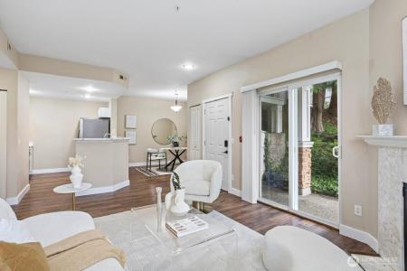 5292 236th Place , 24-1, Issaquah, Washington 98029, USA