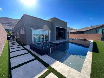 6150 Stone Rise Street, Las Vegas, 内华达州 89135, 美国