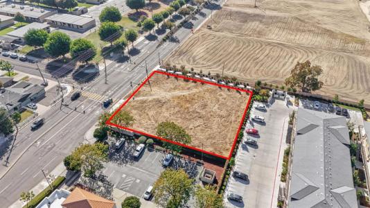 1901 Geer Road, Turlock, California 95382, USA