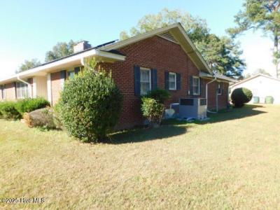 2705 N Main Street, Tarboro, شمال كارولينا 27886, الولايات المتحدة
