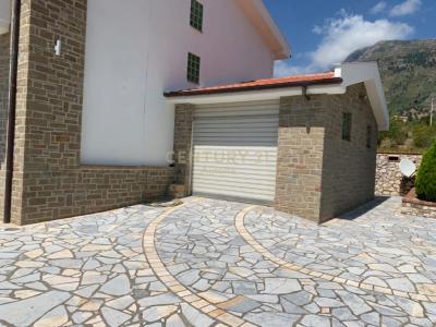 Tragjas, Vlorë, Albania