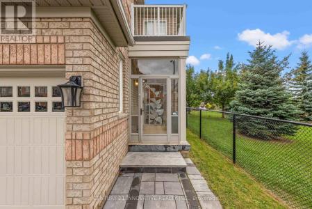 3265 CABANO CRESCENT, Mississauga (churchill Meadows), Ontario L5M 0B9, Canada