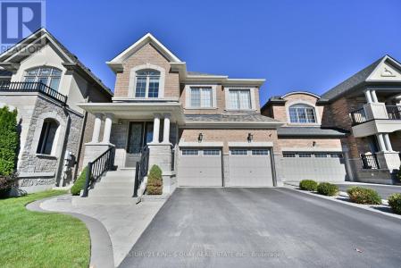 356 HARTWELL WAY, Aurora, Ontario L4G 0W5, Canada