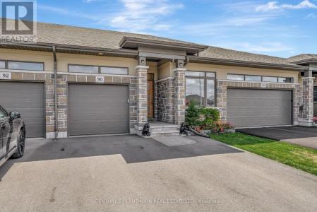 90 COVINGTON CRESCENT, Belleville (thurlow Ward), Ontario K8N 0L1, Kanada