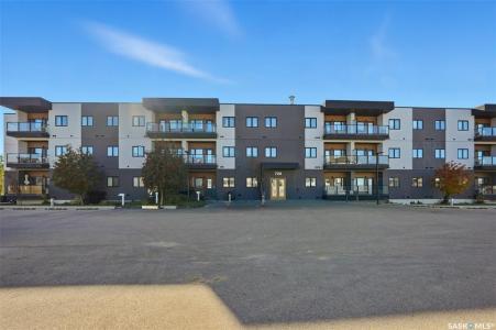 720 BALTZAN BOULEVARD, Saskatoon, Saskatchewan S7W 0W6, Canada