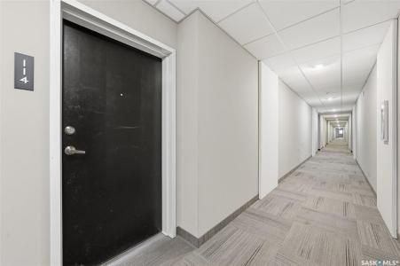 720 BALTZAN BOULEVARD, Saskatoon, Saskatchewan S7W 0W6, Canada